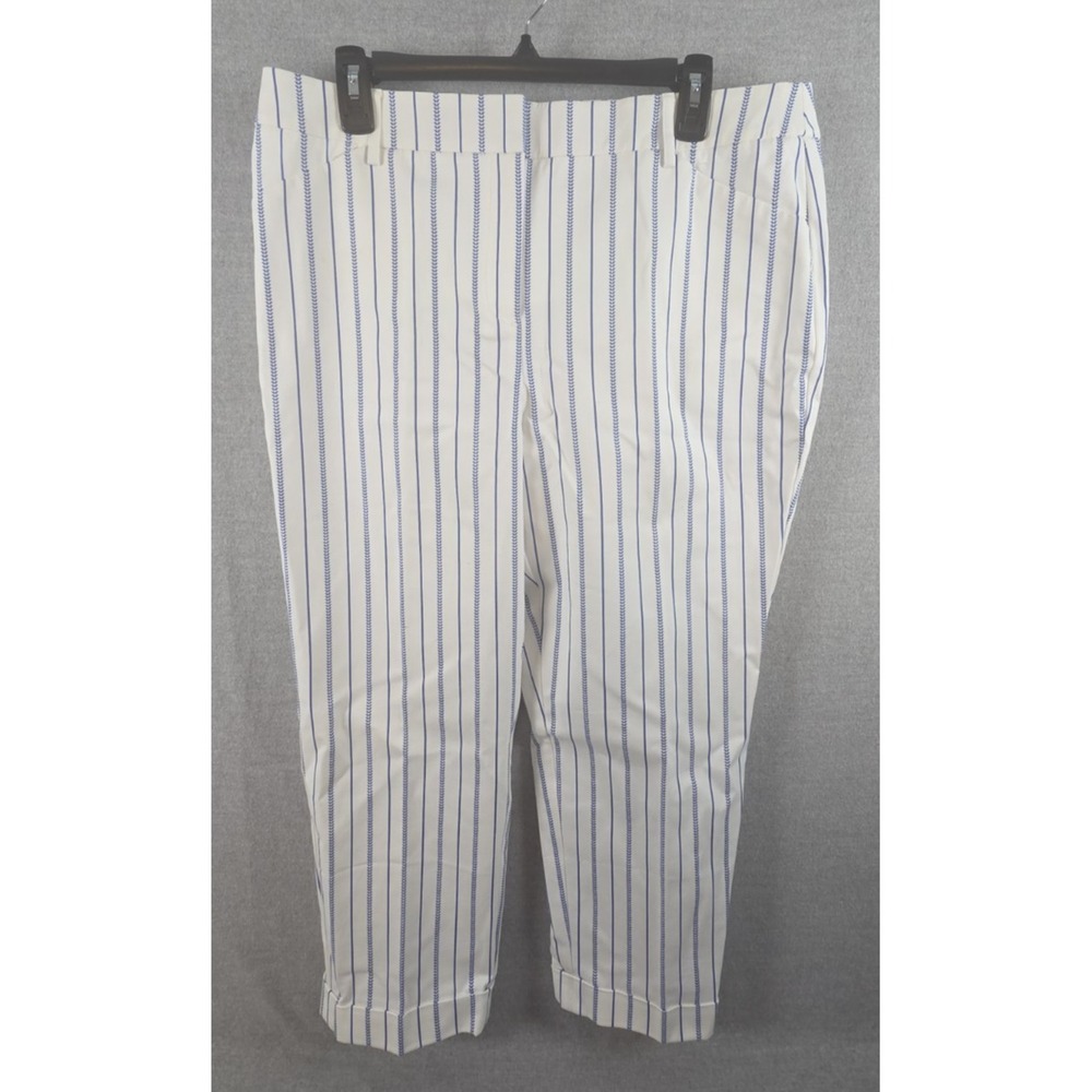 Chicos 2 Size L So Slimming Crop Striped Cuffed White Blue Stretch Coastal NEW
